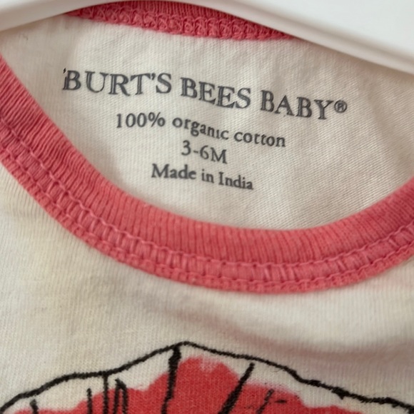 Burt’s Bees organic 3-6 month onesie. - Picture 2 of 4
